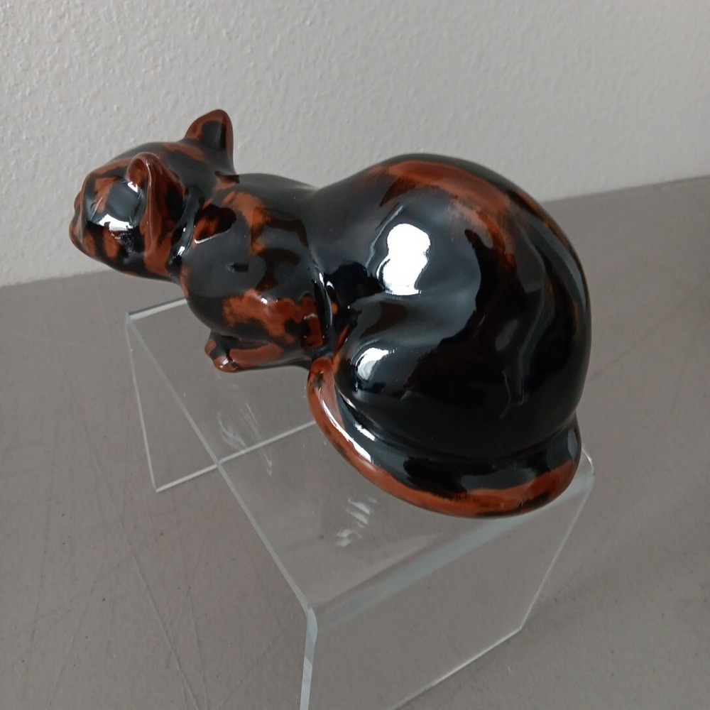 Crouching Calico Cat Figurine Drip Glazed Ceramic 8" Long Hunter Black Brown MCM - Picture 7 of 12